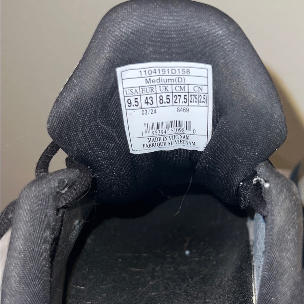 Brooks Men's Gray and Blue Athletic Shoes - Picture 6 of 8